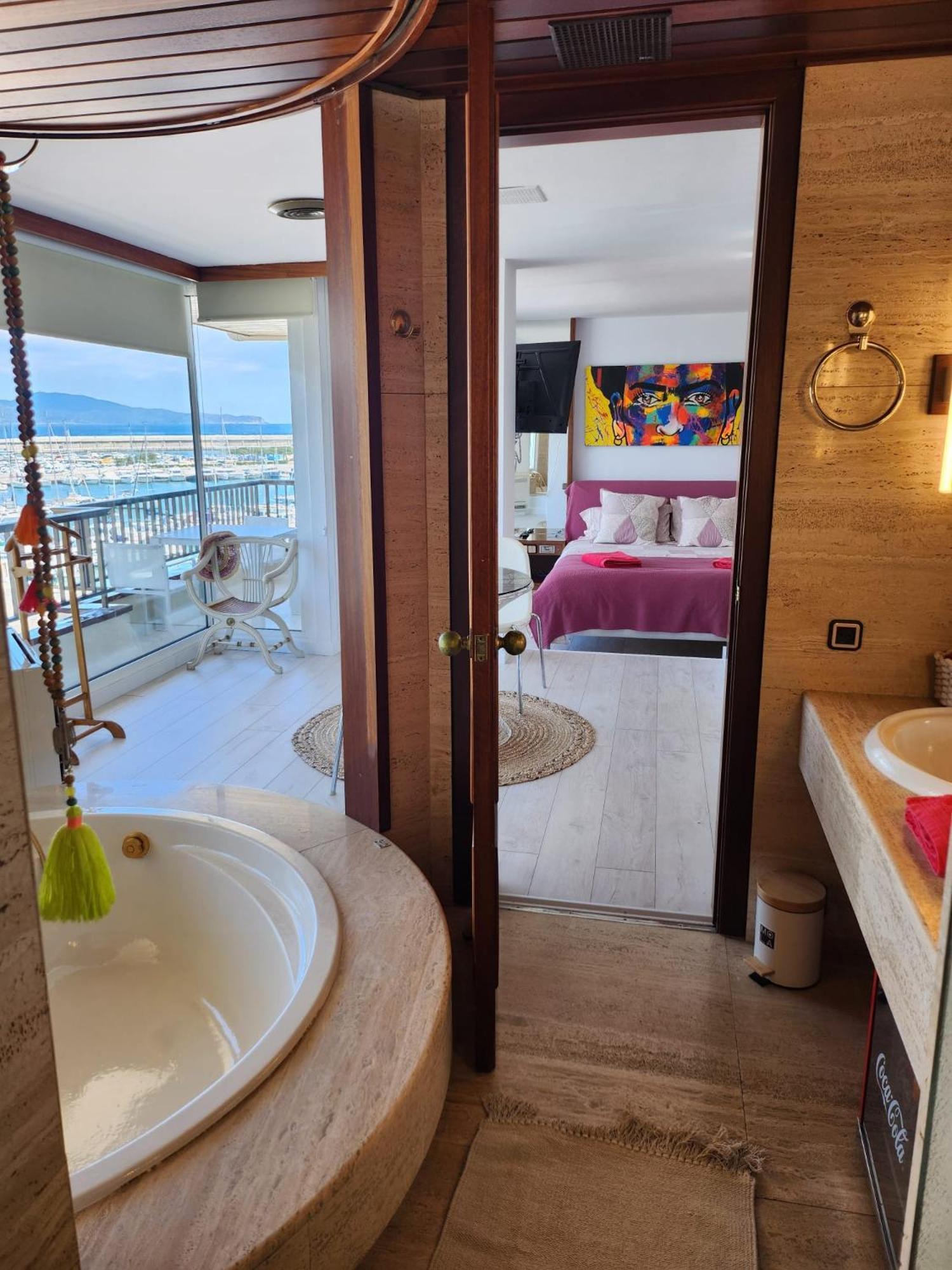 Solo Atico Guest Suites L' Escala Εξωτερικό φωτογραφία